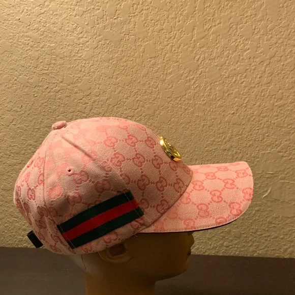 Gucci Pink GG Logo Cap - Picture 2 of 3